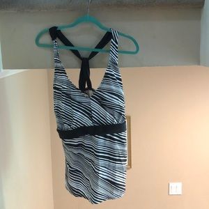 Bathing suit top 24W